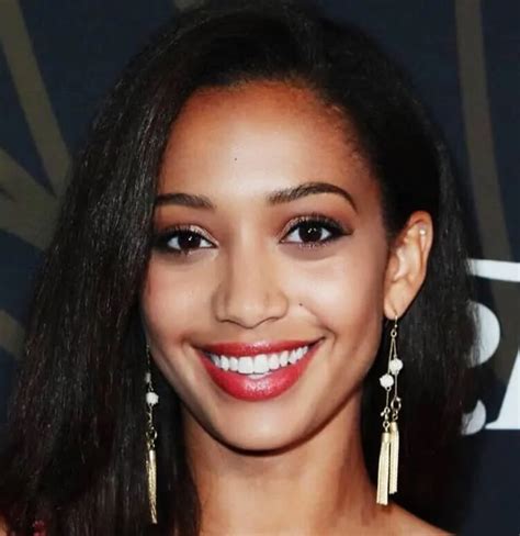 how tall is samantha logan|Samantha Logan Height, Weight, Age, Body Statistics